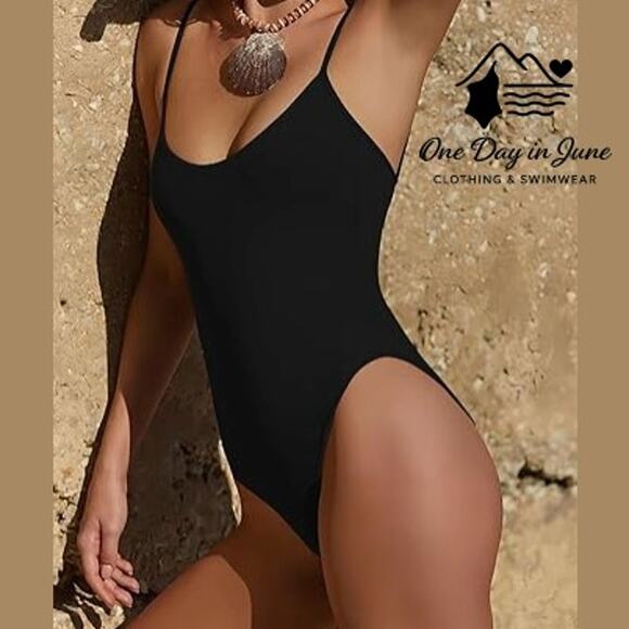 Charmleaks Ribbed Cheeky One Piece Swimsuit Size L - Picture 1 of 6